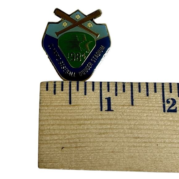 Unocal 76 1984 Olympic Baseball Dodger Stadium Lapel Hat Pin Dated 1987 Vintage - Picture 4 of 4